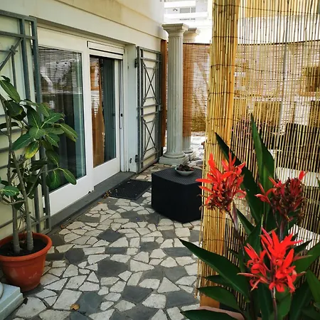 Hibryd: In Centro, A Due Passi Dal Mare